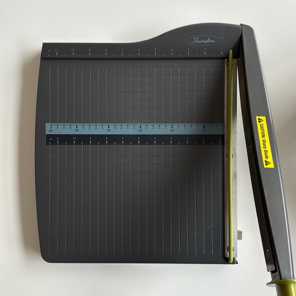 Swingline Paper Trimmer with Green Handle